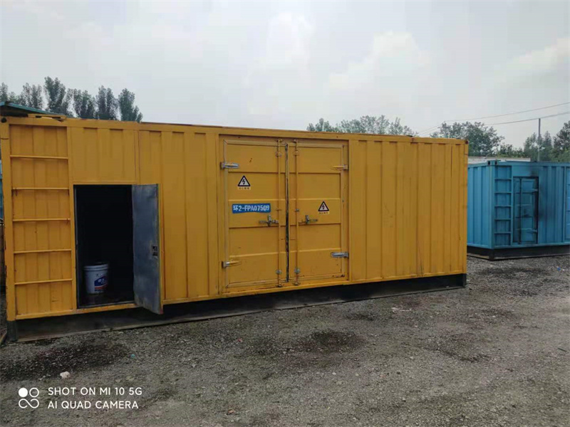 平远200KW柴油发电机组需要配备什么型号的电缆线？