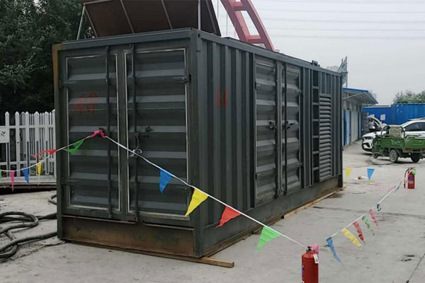 平远发电机租赁空气滤清器多久更换一次？